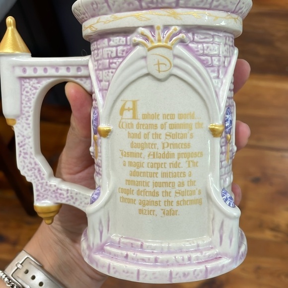 Disney Jasmine Aladdin 3D Figural Castle Mug NWT vintage - Picture 2 of 10